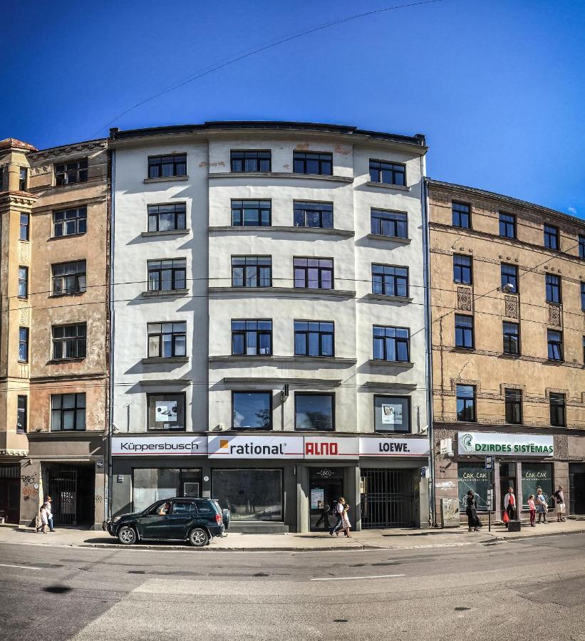 Chaka Apartments Riga Esterno foto